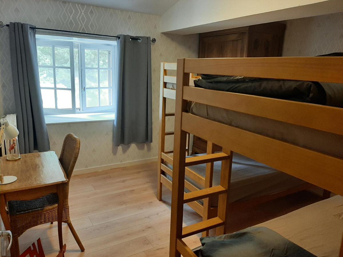 Un séjour d'exception au Logis du Château Saint-Pierre-de-l'Isle Esterno foto